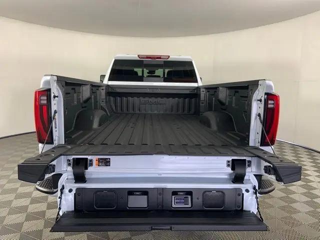 2026 GMC Sierra 3500HD Crew Cab, Long Bed, Denali Ultimate Dual Rear Wheel, 4WD