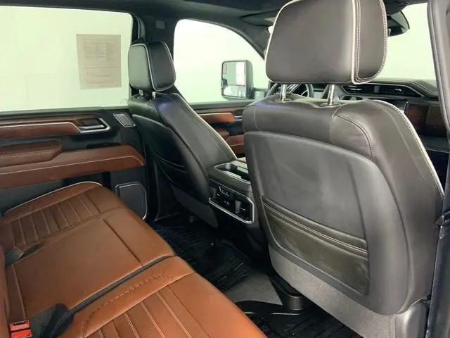 2026 GMC Sierra 3500HD Crew Cab, Long Bed, Denali Ultimate Dual Rear Wheel, 4WD