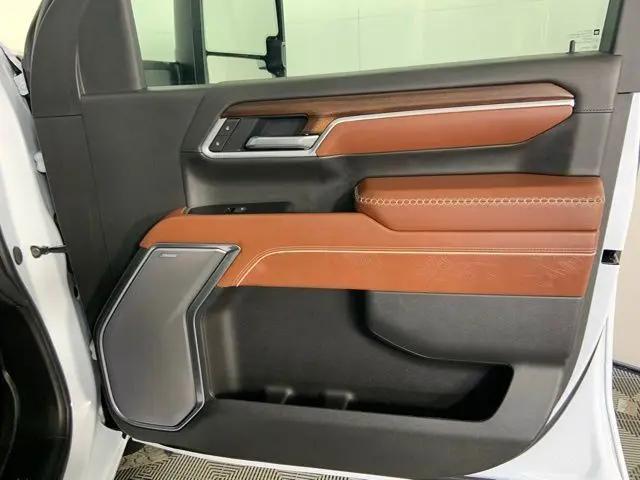 2026 GMC Sierra 3500HD Crew Cab, Long Bed, Denali Ultimate Dual Rear Wheel, 4WD
