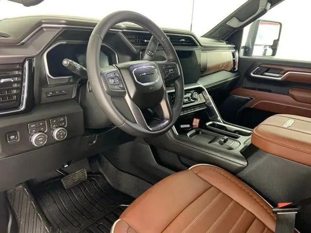 2026 GMC Sierra 3500HD Crew Cab, Long Bed, Denali Ultimate Dual Rear Wheel, 4WD