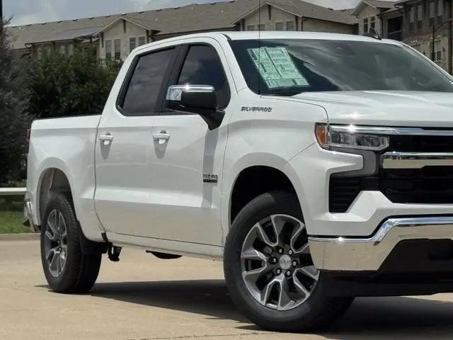 2026 Chevrolet Silverado 1500 2WD Crew Cab Short Bed LT