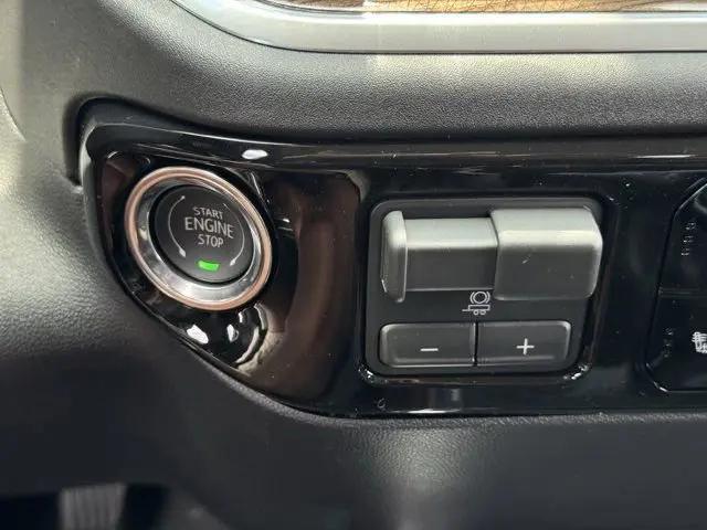 2026 Chevrolet Silverado 1500 2WD Crew Cab Short Bed LT