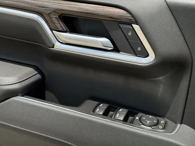 2026 Chevrolet Silverado 1500 2WD Crew Cab Short Bed LT