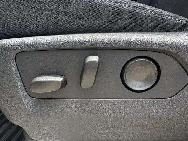 2026 Chevrolet Silverado 1500 2WD Crew Cab Short Bed LT