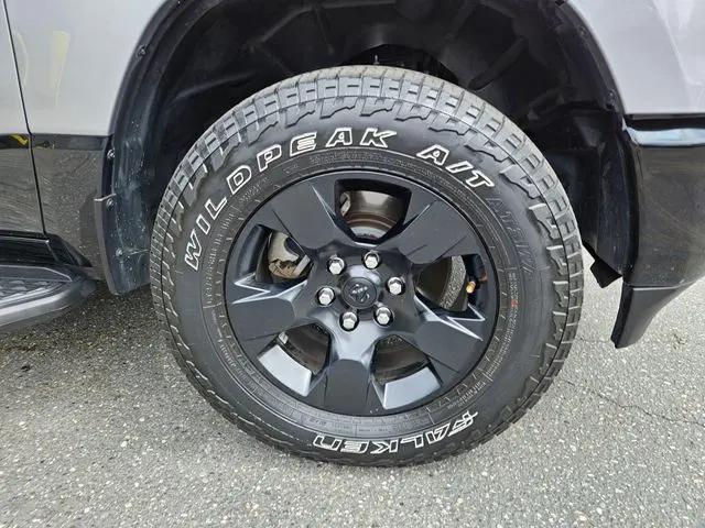 2022 Ram 1500 Big Horn Crew Cab 4x4 5'7" Box