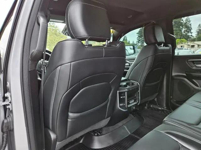 2022 Ram 1500 Big Horn Crew Cab 4x4 5'7" Box