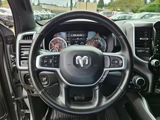 2022 Ram 1500 Big Horn Crew Cab 4x4 5'7" Box