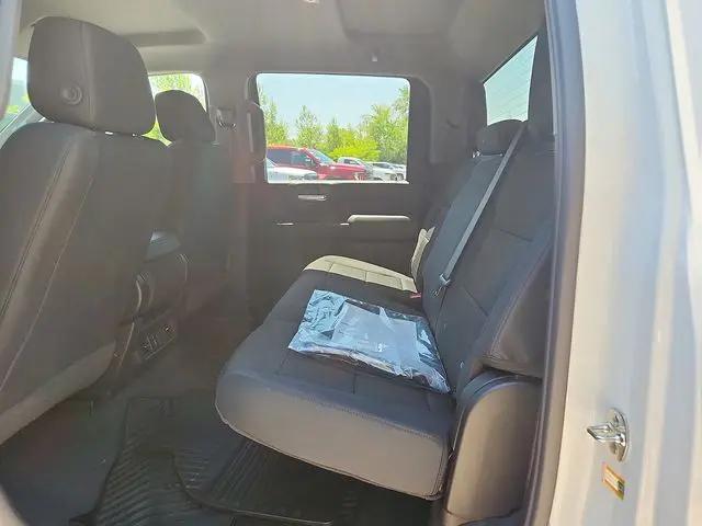 2026 GMC Sierra 2500HD Crew Cab, Long Bed, Pro, 4WD
