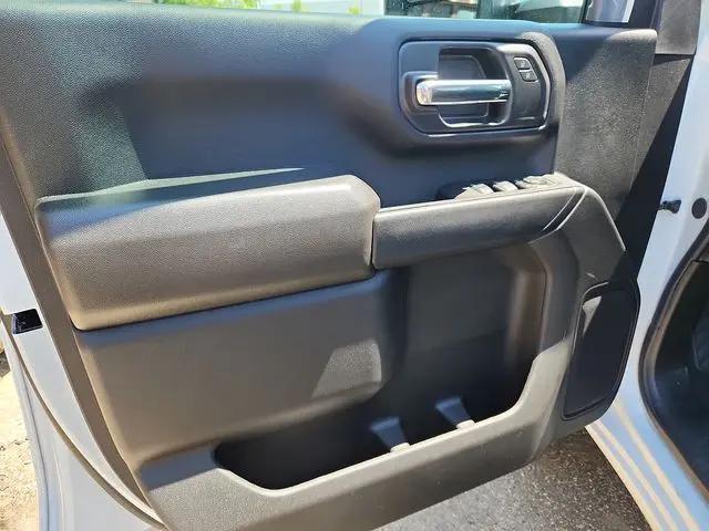 2026 GMC Sierra 2500HD Crew Cab, Long Bed, Pro, 4WD