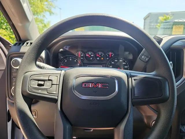 2026 GMC Sierra 2500HD Crew Cab, Long Bed, Pro, 4WD