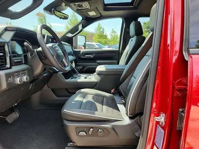 2026 GMC Sierra 2500HD Crew Cab, Standard Bed, AT4X, 4WD