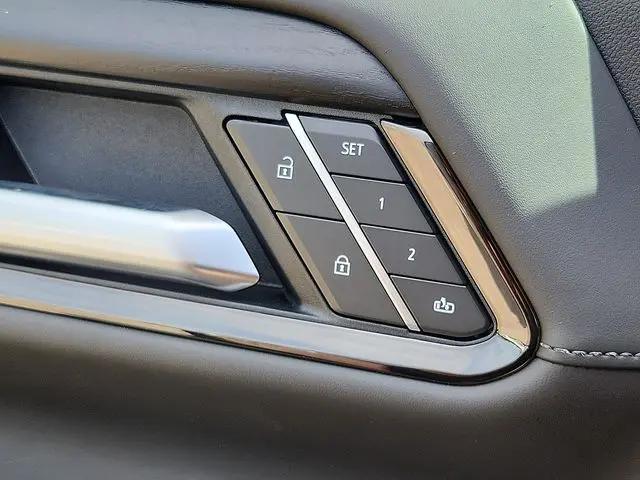 2026 GMC Sierra 2500HD Crew Cab, Standard Bed, AT4X, 4WD