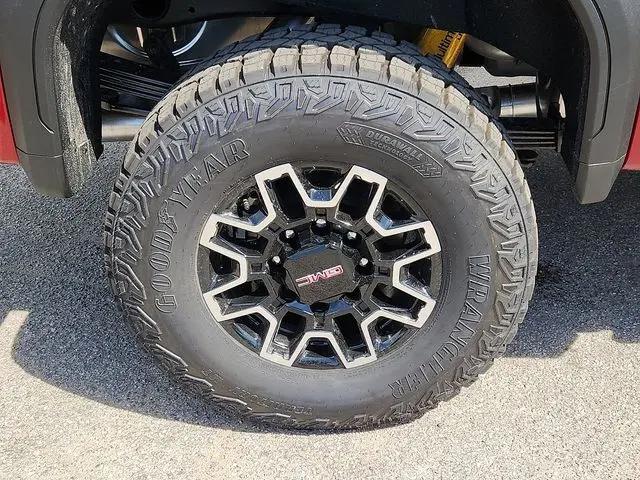 2026 GMC Sierra 2500HD Crew Cab, Standard Bed, AT4X, 4WD