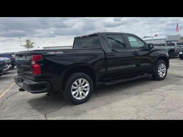 2024 Chevrolet Silverado 1500 4WD Crew Cab Short Bed Custom