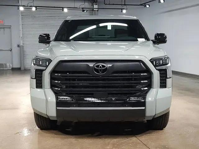 2026 Toyota Tundra Limited CrewMax 5.5' Bed