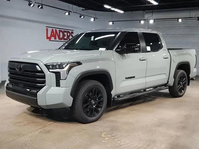 2026 Toyota Tundra Limited CrewMax 5.5' Bed