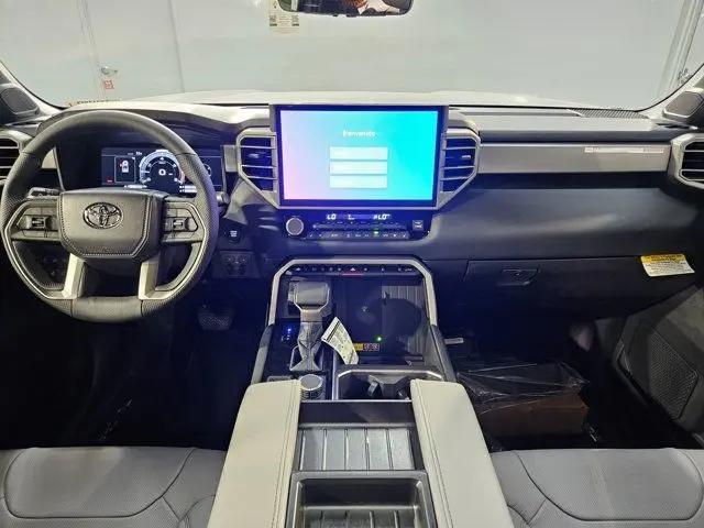 2026 Toyota Tundra Limited CrewMax 5.5' Bed