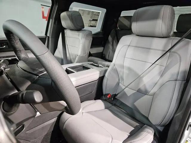 2026 Toyota Tundra Limited CrewMax 5.5' Bed