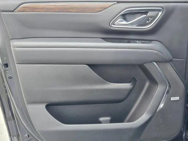 2024 Chevrolet Suburban 2WD High Country