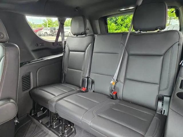 2024 Chevrolet Suburban 2WD High Country