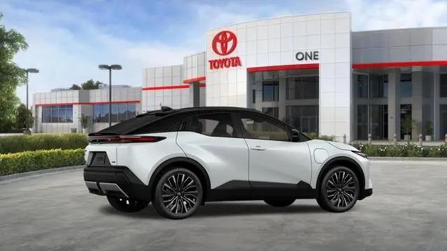 2026 Toyota C-HR XSE