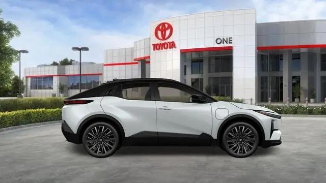 2026 Toyota C-HR XSE