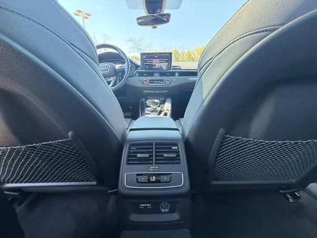 2023 Audi A4 Premium Plus 45 TFSI S line quattro S tronic