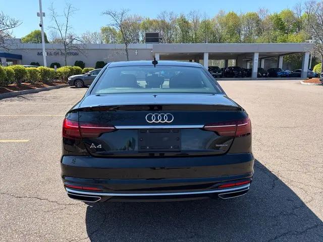 2023 Audi A4 Premium Plus 45 TFSI S line quattro S tronic
