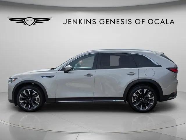 2025 Mazda X-90 Premium Plus Package