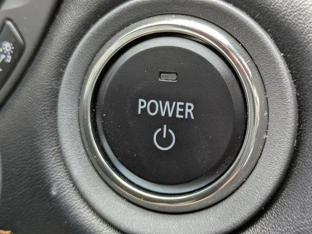 2025 Mazda X-90 Premium Plus Package