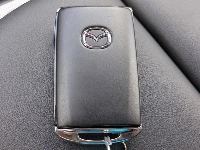 2025 Mazda X-90 Premium Plus Package
