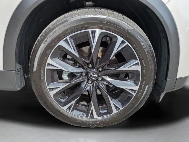 2025 Mazda X-90 Premium Plus Package