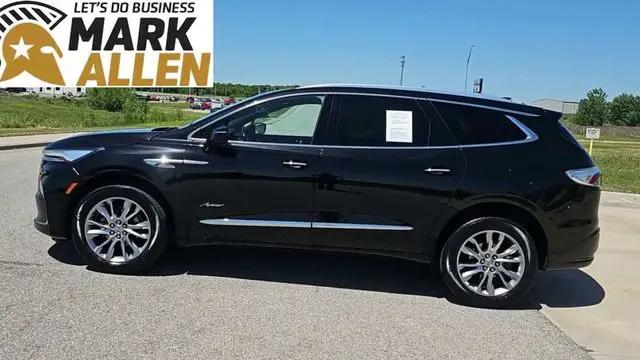 2023 Buick Enclave Avenir FWD
