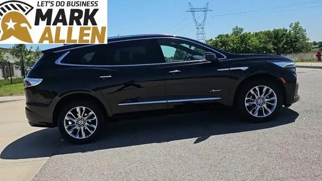 2023 Buick Enclave Avenir FWD