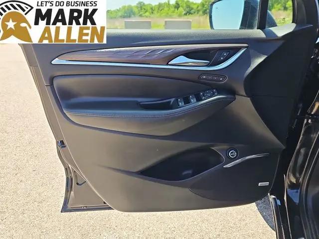 2023 Buick Enclave Avenir FWD