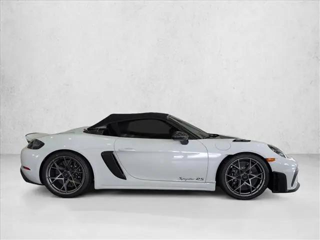 2025 Porsche 718 Spyder RS