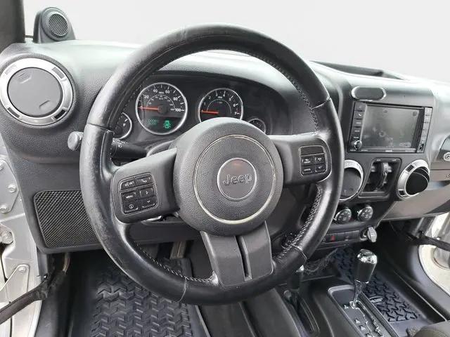 2012 Jeep Wrangler Unlimited Sahara