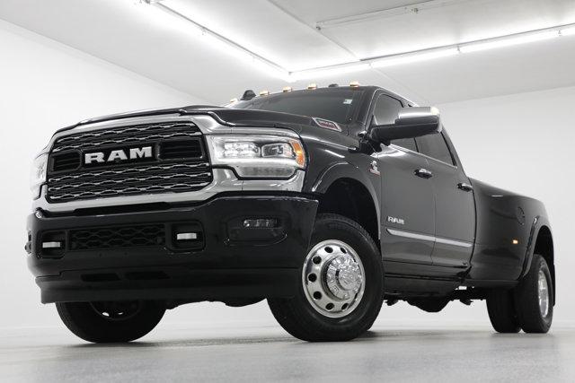2022 Ram 3500 Limited Crew Cab 4x4 8' Box for sale in Clinton, MO