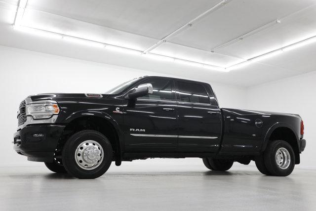 2022 Ram 3500 Limited Crew Cab 4x4 8' Box