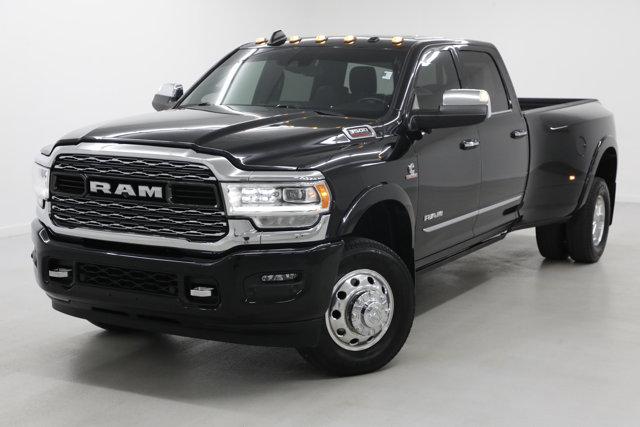 2022 Ram 3500 Limited Crew Cab 4x4 8' Box