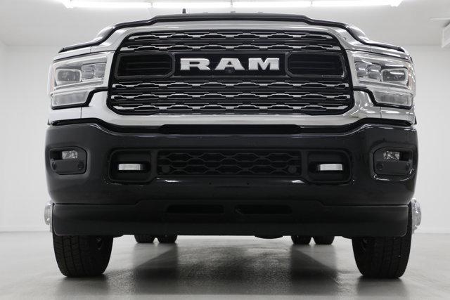 2022 Ram 3500 Limited Crew Cab 4x4 8' Box
