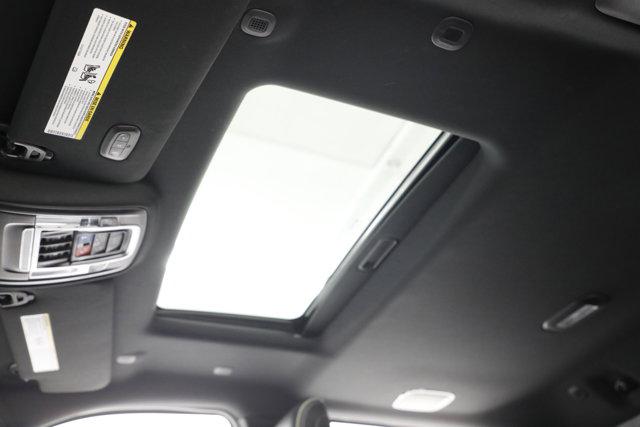 2022 Ram 3500 Limited Crew Cab 4x4 8' Box