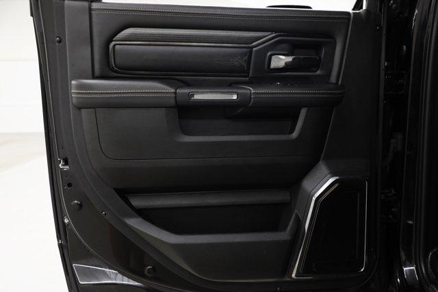2022 Ram 3500 Limited Crew Cab 4x4 8' Box