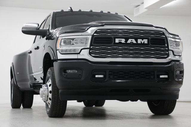 2022 Ram 3500 Limited Crew Cab 4x4 8' Box