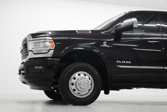 2022 Ram 3500 Limited Crew Cab 4x4 8' Box