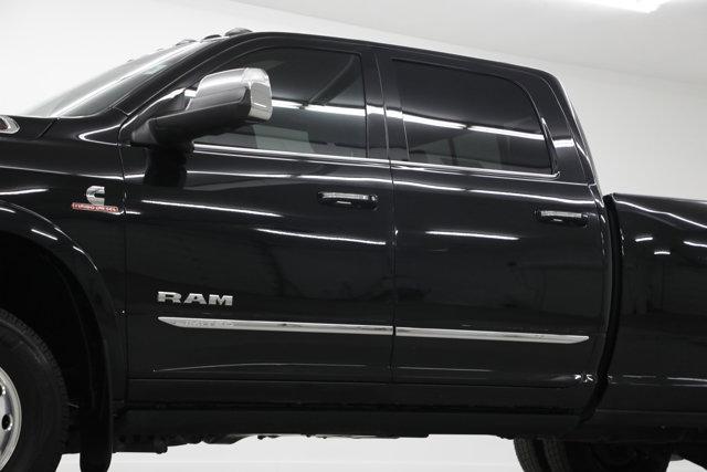 2022 Ram 3500 Limited Crew Cab 4x4 8' Box