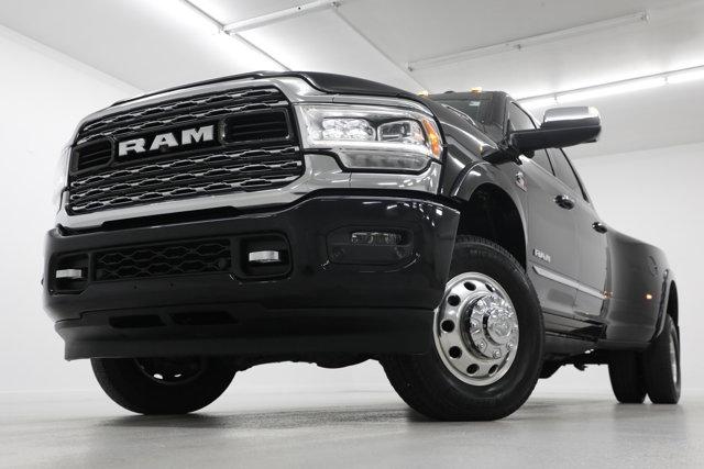 2022 Ram 3500 Limited Crew Cab 4x4 8' Box