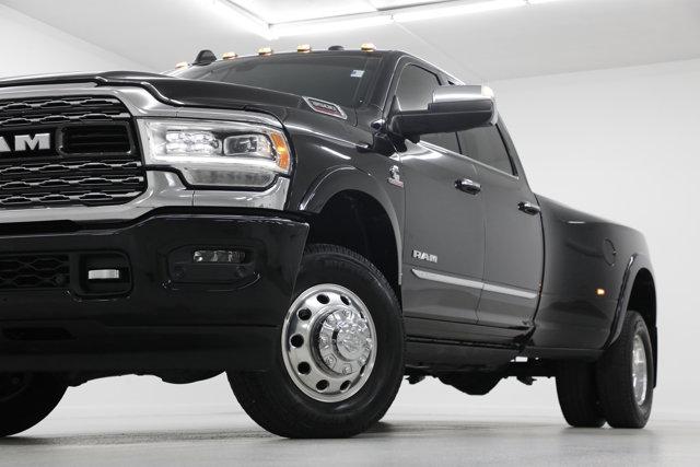 2022 Ram 3500 Limited Crew Cab 4x4 8' Box