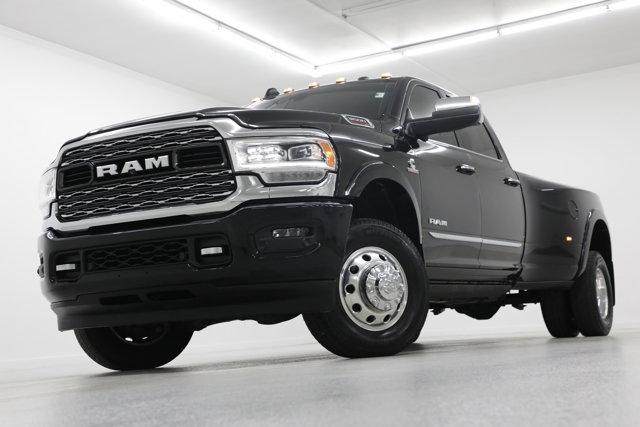 2022 Ram 3500 Limited Crew Cab 4x4 8' Box