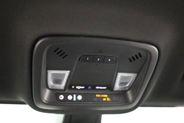 2023 Chevrolet Traverse FWD RS